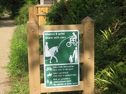 Signage to new path